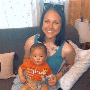 Meet your Posher, Olivia